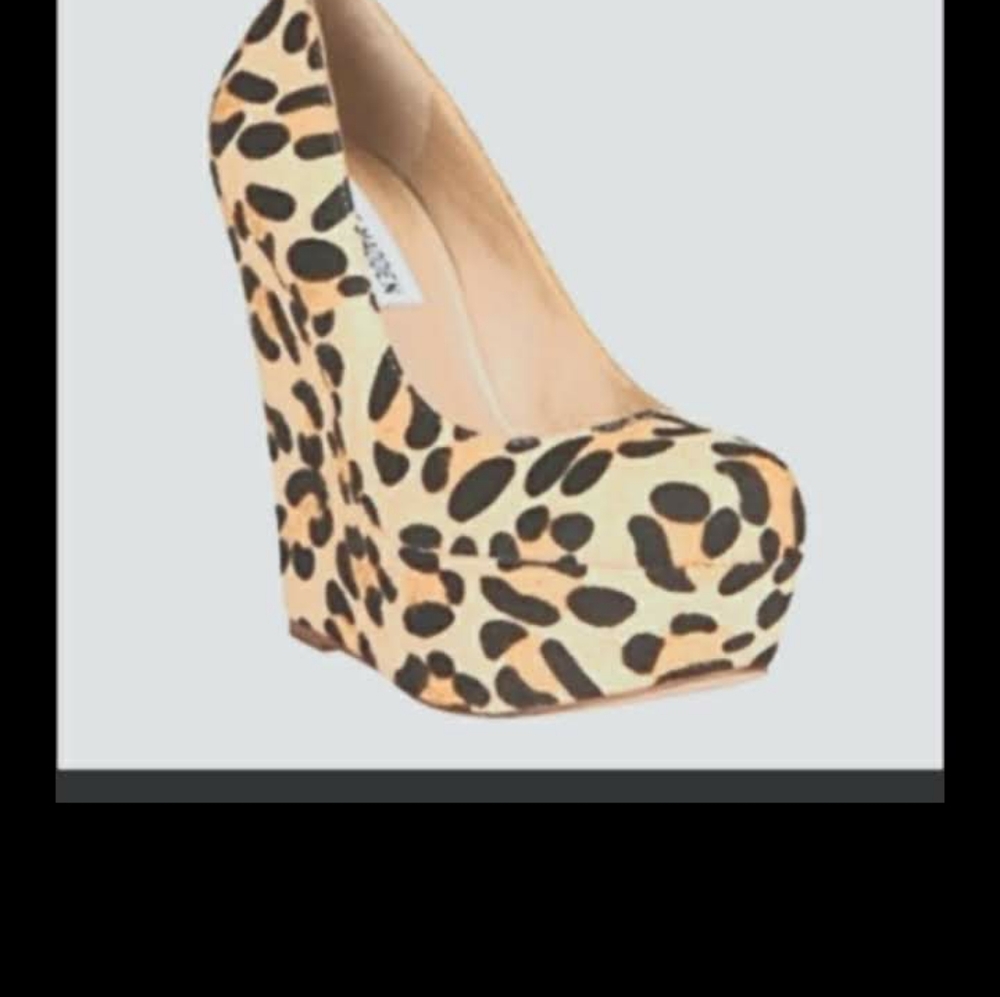 Steve Madden Leopard Print 5" Wedge Heels Size Women's 10